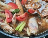 Foto langkah ke 1 dari resep Ayam Goreng Manis.