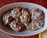 Sajtos-baconos csirkemell hajócskák recept fázis 4 fotója