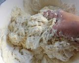Foto del paso 3 de la receta: Hogaza de pan NO apta para veganos