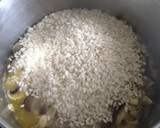 Foto del paso 3 de la receta: Risotto de setas