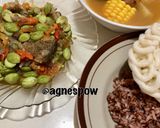 Foto langkah ke 3 dari resep Tumis ikan asin sepat dan pete.