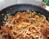 Foto langkah ke 5 dari resep Kwetiau Goreng.