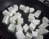 A picture of step 1 of Shahi Paneer Chaman.