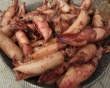 Foto langkah ke 2 dari resep Tumis Cumi Asin Cabe Gendot.