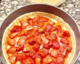 Foto del paso 8 de la receta: Pastel con crema y fresas en almíbar