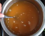 A picture of step 2 of Gondhoraj Lemonade squash.