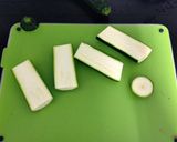 Foto del paso 1 de la receta: Calabacines rellenos al microondas en 15 min