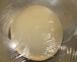 A picture of step 4 of Easter bunny milk rolls with red bean.
