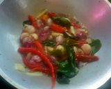 Foto langkah ke 2 dari resep Sambal bawang bumbu rempah.