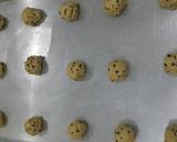 Foto langkah ke 7 dari resep Chocochip Cookies Famous Amos.