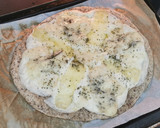 Foto del paso 3 de la receta: Pizza 4 Quesos blanca