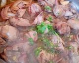 صورة لخطوة 1 من وصفة كبدة الدجاج بالبصل والثوم🧄🧅🌯