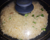 Foto del paso 5 de la receta: Arroz desglazado con cilantro cimarrón y ajo