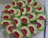 A picture of step 11 of Watermelon Cookies.