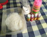 Foto langkah ke 1 dari resep Putu mayang bihun pelangi.