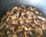 Foto langkah ke 3 dari resep Mie yamien ayam jamur bakso.