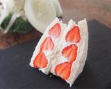 Une image de l'étape 9 de Sandwich à la fraise.