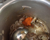 மீல் மேக்கர் கிரேவி சிக்கன் கிரேவிஸ்டைல்(vegசாப்பிடுபவர்களுக்கு)(meal maker gravy recipe in tamil) ரெசிபி ஸ்டேப் 2 புகைப்படம்