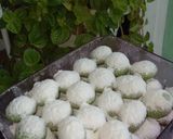 Foto langkah ke 4 dari resep Putri Salju Pandan.