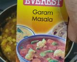 A picture of step 5 of Paneer Gravy.