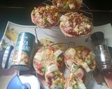 मिनी पिज़्जा(mini pizza recipe in hindi) रेसिपी चरण 5 फोटो