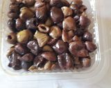 Foto del passaggio 1 della ricetta Mousse salata veloce alle olive taggiasche ligure
