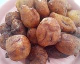 Gambar langkah 4 resipi Cucur Kodok@Jemput-jemput Pisang.