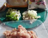 Foto langkah ke 1 dari resep Ayam Cincang Kecap.