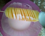 A picture of step 10 of Cheese,Pepper And Salt,Chilli Garlic and Mayo Potato Tornadoes.