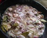 Foto del paso 6 de la receta: Calamares 🦑 en salsa