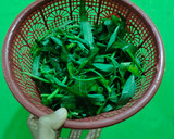 Foto langkah ke 1 dari resep Tumis kangkung tauge pedas manis (cocok untuk diet).