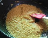 A picture of step 3 of Besan Halwa.