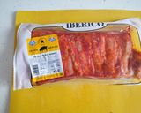 A picture of step 1 of Tangy sour crout and pork rib soup.