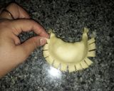 صورة لخطوة 1 من وصفة فطائربأشكال مختلفة