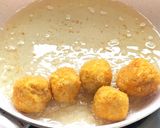 Foto langkah ke 8 dari resep Frikadel Telur Puyuh dan Saus Yoghurt.