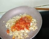 A picture of step 4 of Schezwan Potatoes.