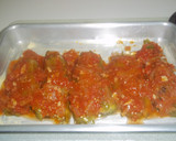 Foto del paso 13 de la receta: Pimientos verdes alargados, rellenos y con salsa