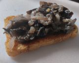 Foto del paso 7 de la receta: Salsa🍄‍🟫de champiñones🥙cremosa🥯🧄🧅