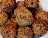 Foto del passaggio 7 della ricetta Polpette di Soia con Sugo di Pomodoro al Basilico Nero