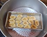 Foto langkah ke 4 dari resep Nagasari Loyang.