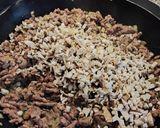 Foto del paso 4 de la receta: Lumaconi rellenos de carne, tomate, champiñones, jamón y nata