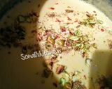 A picture of step 1 of Kesar Pista kulfi.