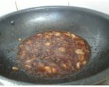 A picture of step 5 of Chilli Chicken.