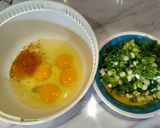Foto langkah ke 1 dari resep 31. Martabak Telur Mini Bumbu Kari.