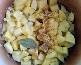 Pas rețetă Tocăniță de cartofi- un deliciu gatantat! 3 fotografie