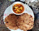 A picture of step 5 of Jowar atta paratha.