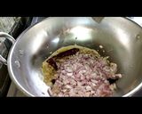 A picture of step 2 of Paneer Masala.