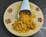 A picture of step 7 of Chatpati bhel.