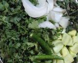 A picture of step 1 of Green chutney.