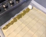 Une image de l'étape 4 de Feuilletés apéritif crème d asperges et mozzarella di buffala.